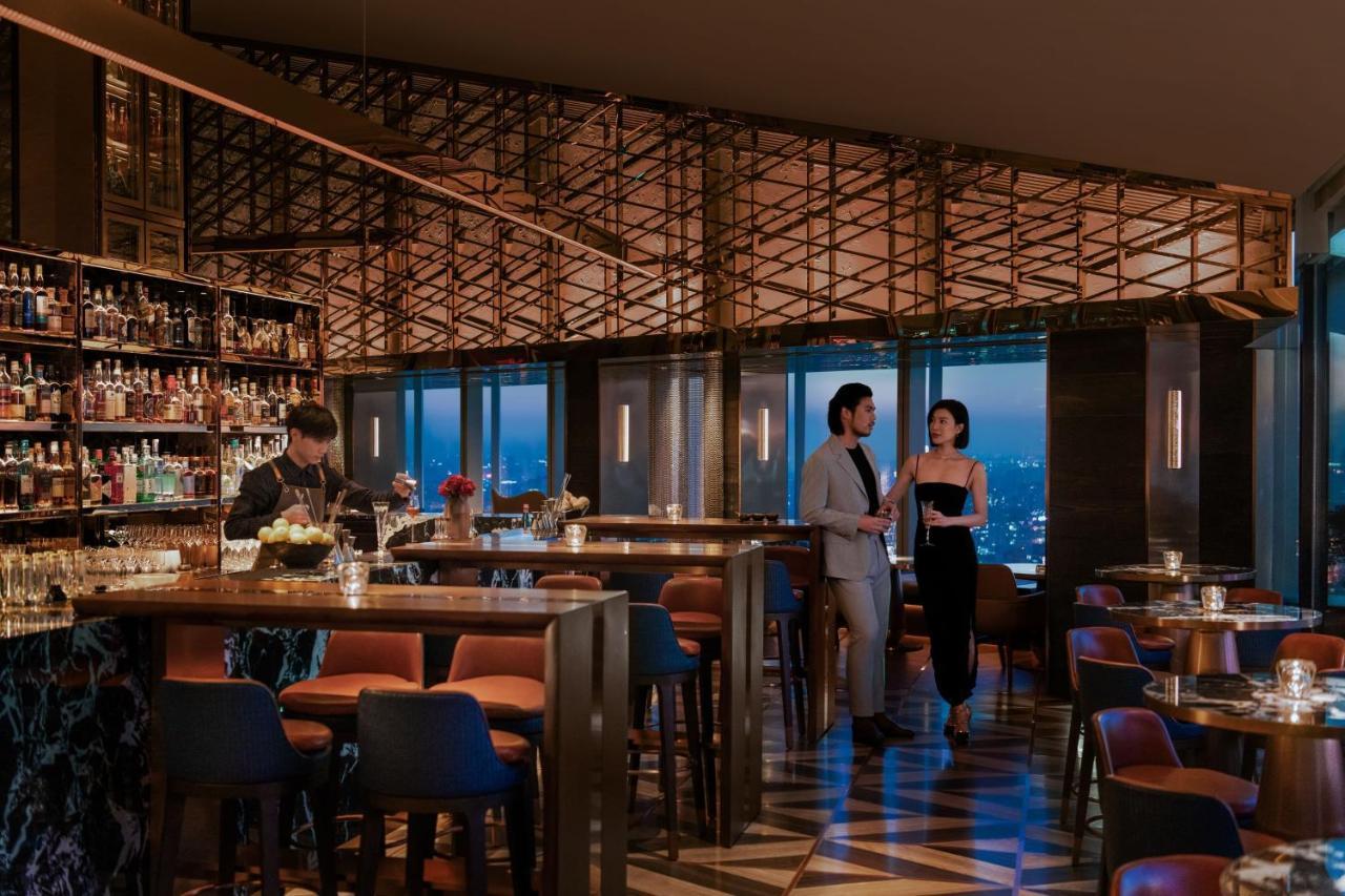 The Ritz-Carlton Shanghai, Pudong Exterior photo