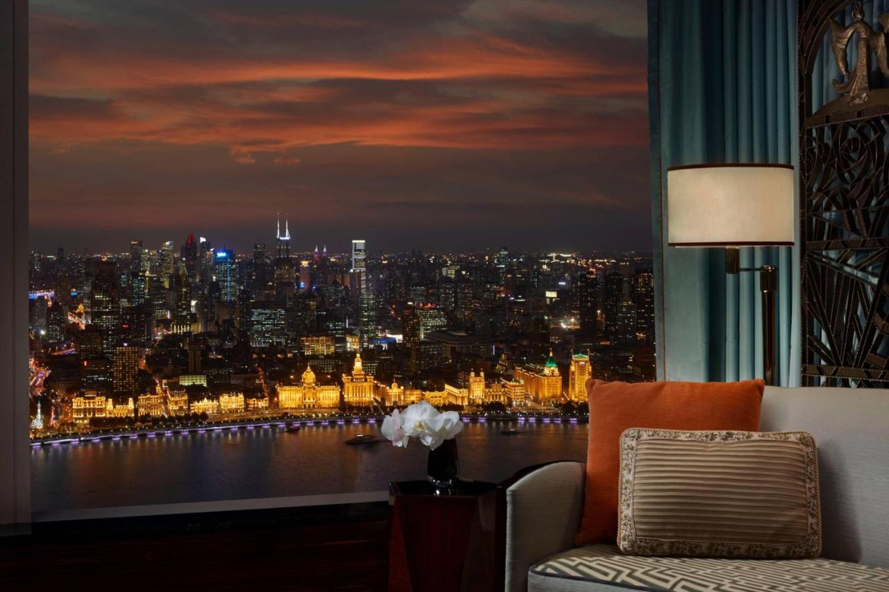 The Ritz-Carlton Shanghai, Pudong Exterior photo