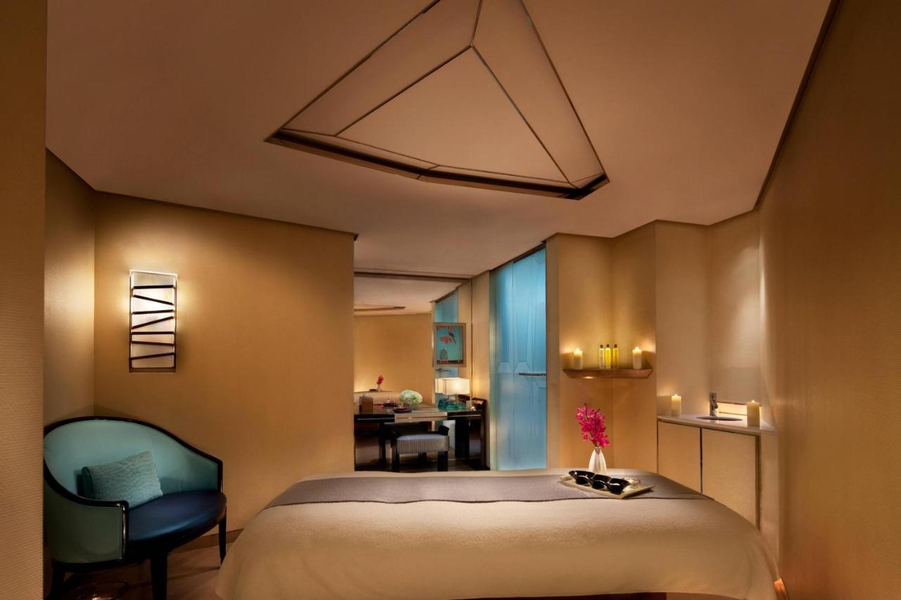 The Ritz-Carlton Shanghai, Pudong Exterior photo