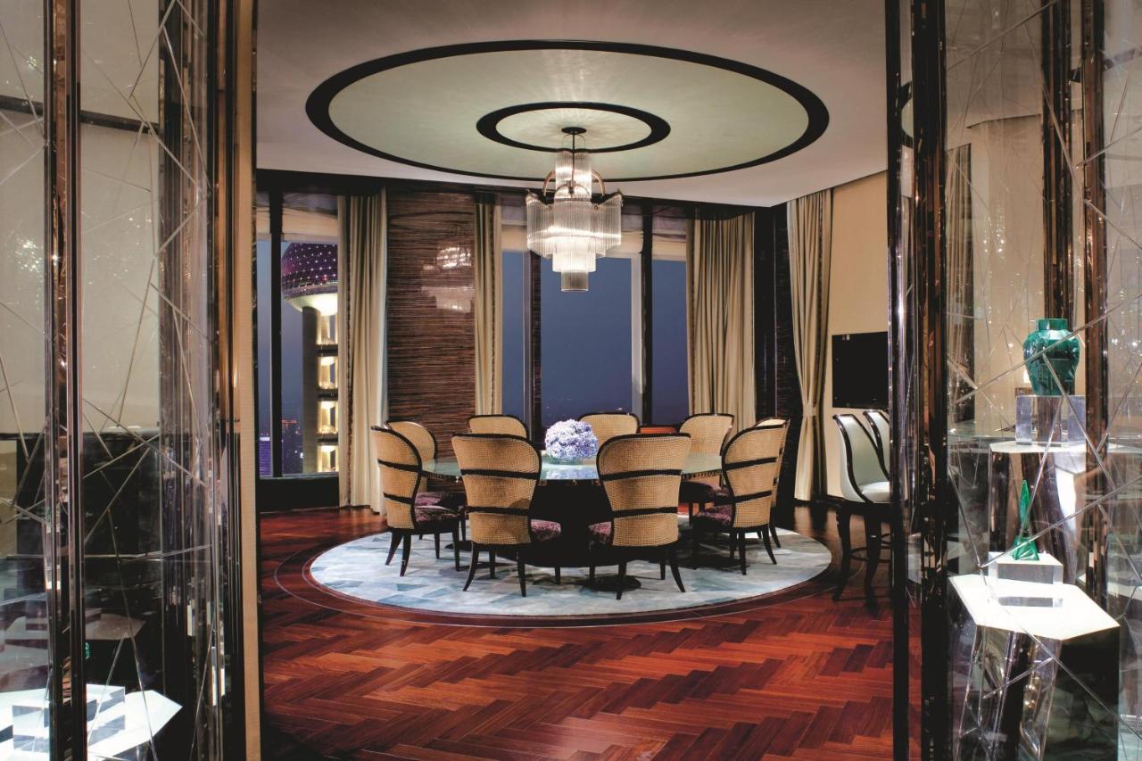 The Ritz-Carlton Shanghai, Pudong Exterior photo